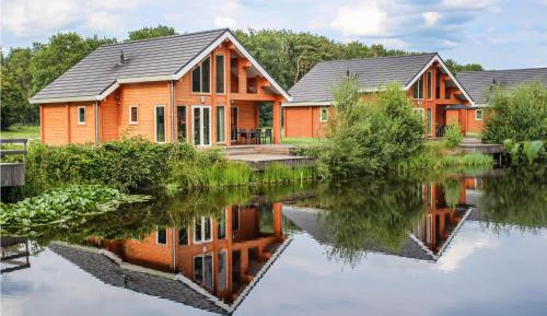 Three-Bedroom Holiday Home 