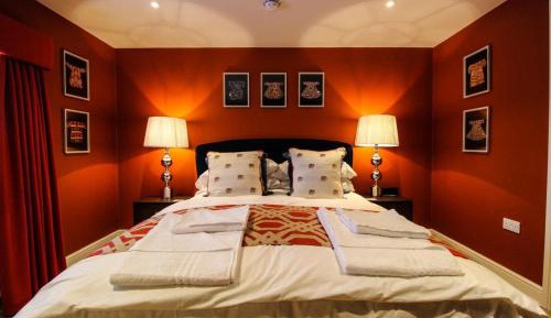 Deluxe Double Room with Shower