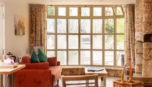 Apartment with Shower