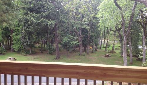 2 Queen Beds, Courtyard View (No Pets)