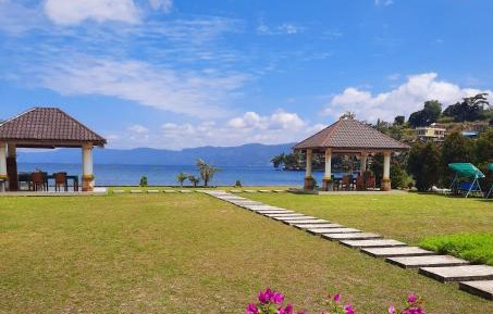 Double Room with Lake View