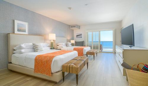 Standard Queen Room with Two Queen Beds