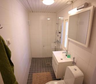Cottage with Private Bathroom (2 Adults)