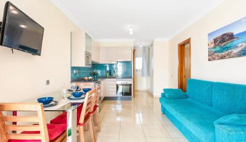 One-Bedroom Deluxe Apartment