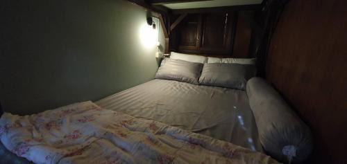 6-Bed Mixed Dormitory Room