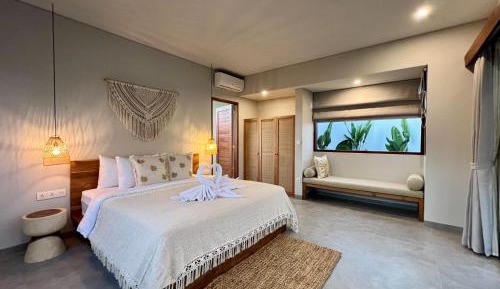 Deluxe Double Room with Bath