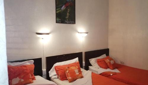 Economy Triple Room