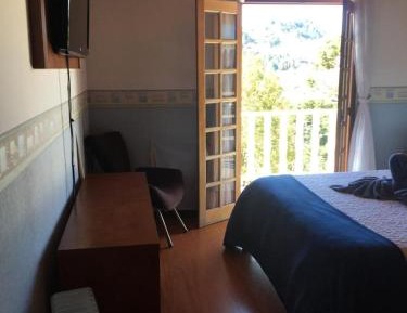 Deluxe Suite with Spa Bath