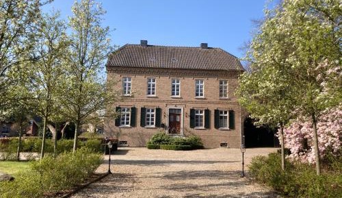 Apartment (1-5 Adults)