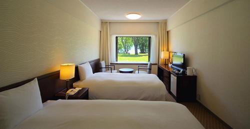 Twin Room with Lake View