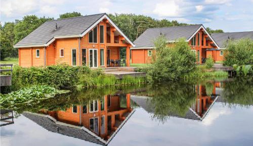 Three-Bedroom Holiday Home 