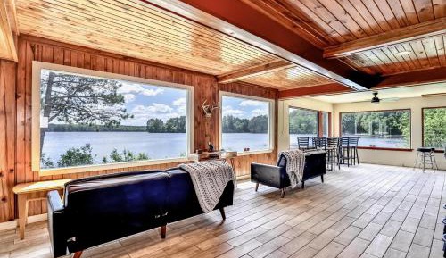 seven bedroom holiday home 