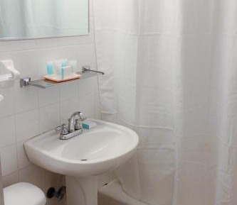 Standard Double Hotel Room with Two Double Beds - Free Parking