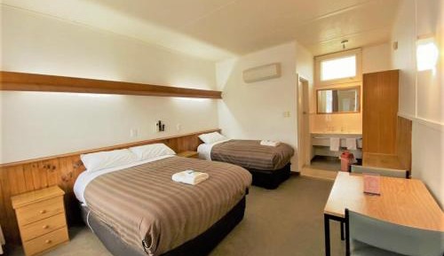 Triple Room with Garden View