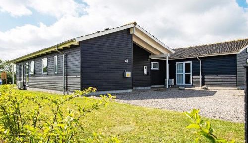 Five-Bedroom Holiday Home