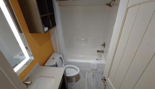 King Renovated Room With Pool View