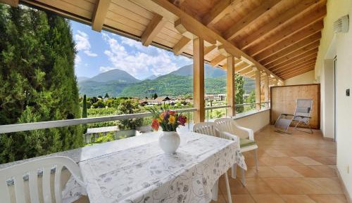 Superior One-Bedroom Apartment with Balcony