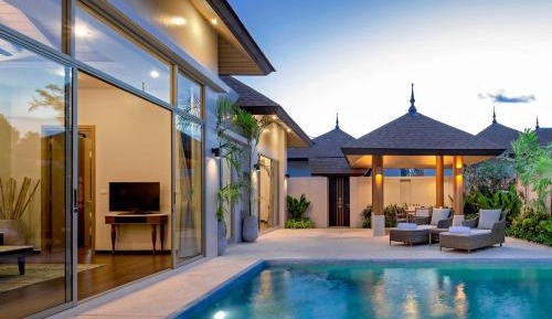 2 Bedroom Villa with Pool