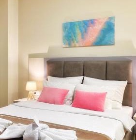 Deluxe Double Room with Castle View