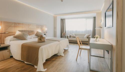 Twin Room with Extra Bed
