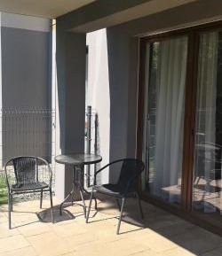 Studio Apartment with Terrace