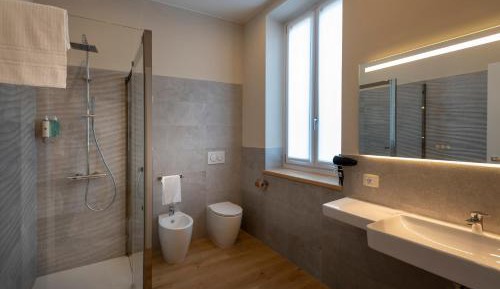Double Room with Pool View