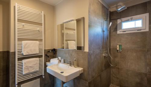 Large Double or Twin Room