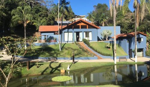 Deluxe Suite with Spa Bath