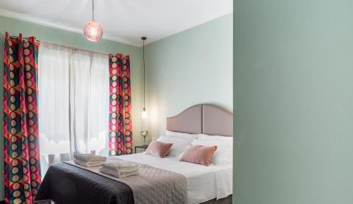 Standard Queen Room