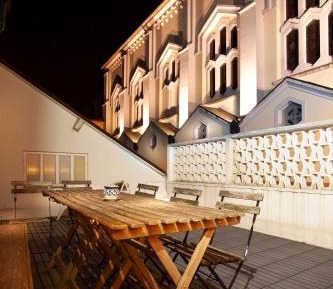 Apartment - Split Level