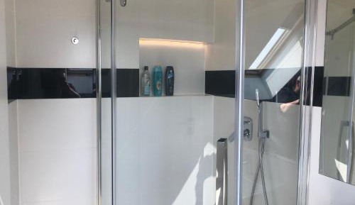 Twin Room with Private Bathroom
