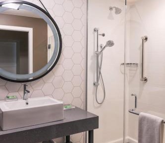 King Suite - Concierge Floor