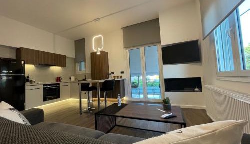 Superior King Suite