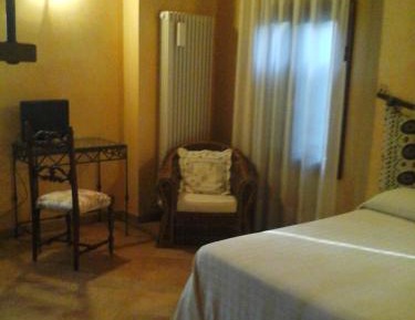 Triple Room with Garden View