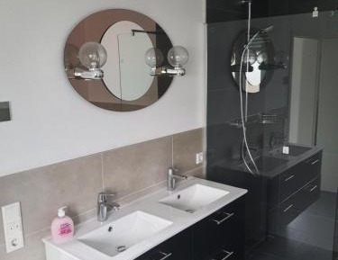 Large Single Room