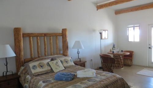 Queen Room with Spa Bath