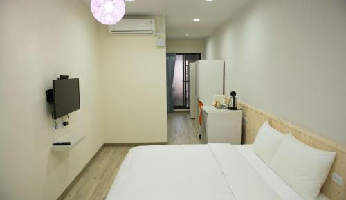 Standard Double Room with Bath