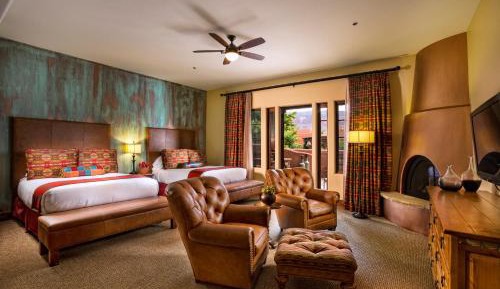 Premium Queen Room with Two Queen Beds