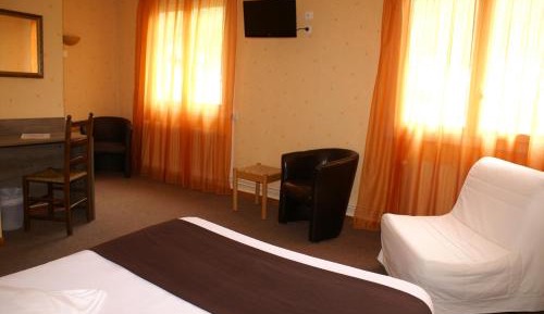 Double Room for Single Use