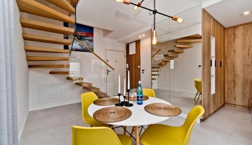 Apartment - Split Level