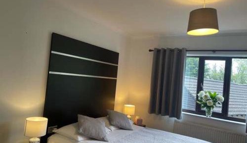 Deluxe Double Room with Shower