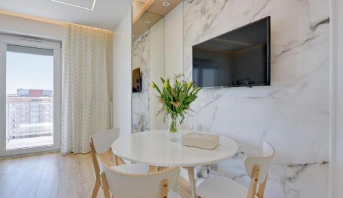 Studio Apartment with Sea View