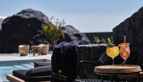 Junior Suite Pool Front