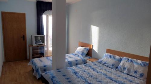 Triple Room with Balcony