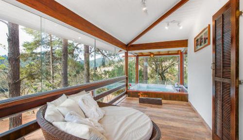 Deluxe Suite with Spa Bath