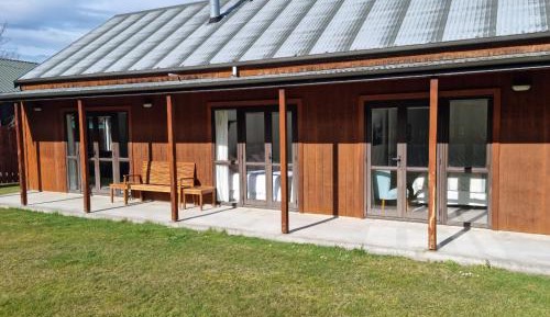Three-Bedroom Holiday Home 