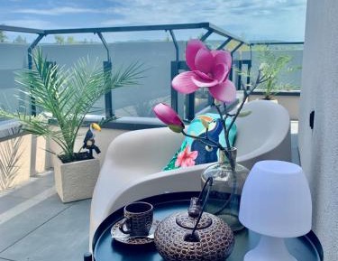 Apartment with Balcony