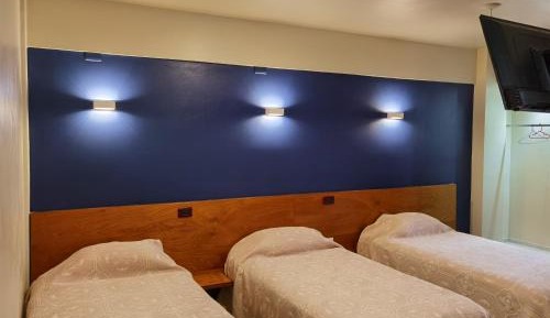 Basic Triple Room with Shared Bathroom