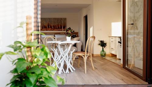Studio with Terrace