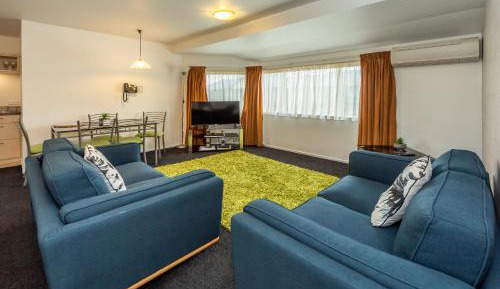 Two-Bedroom Spa Apartment